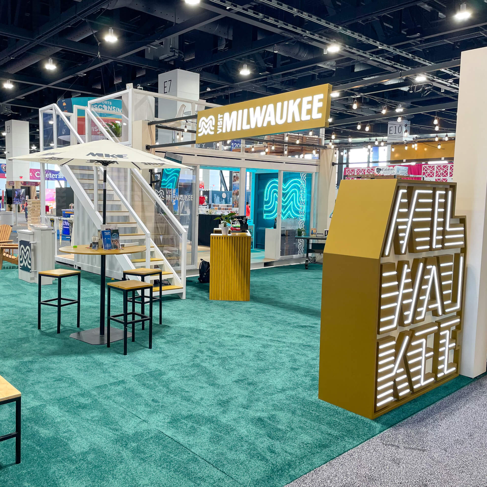 24 MilwaukeeBooth1